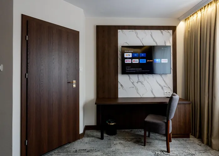 Sleep&fly Okecie Airport 4*