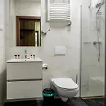 Bed and breakfast Sleep&fly Okecie Airport 4*