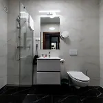 Bed and breakfast Sleep&fly Okecie Airport