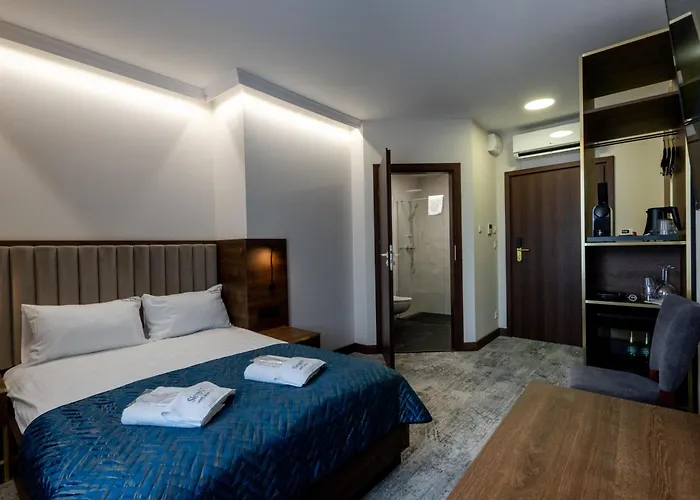 לינה וארוחת בוקר Sleep&fly Okecie Airport ורשה