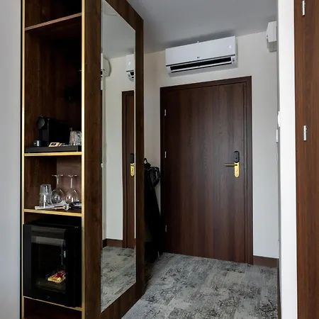 Bed & Breakfast Sleep&fly Okecie Airport